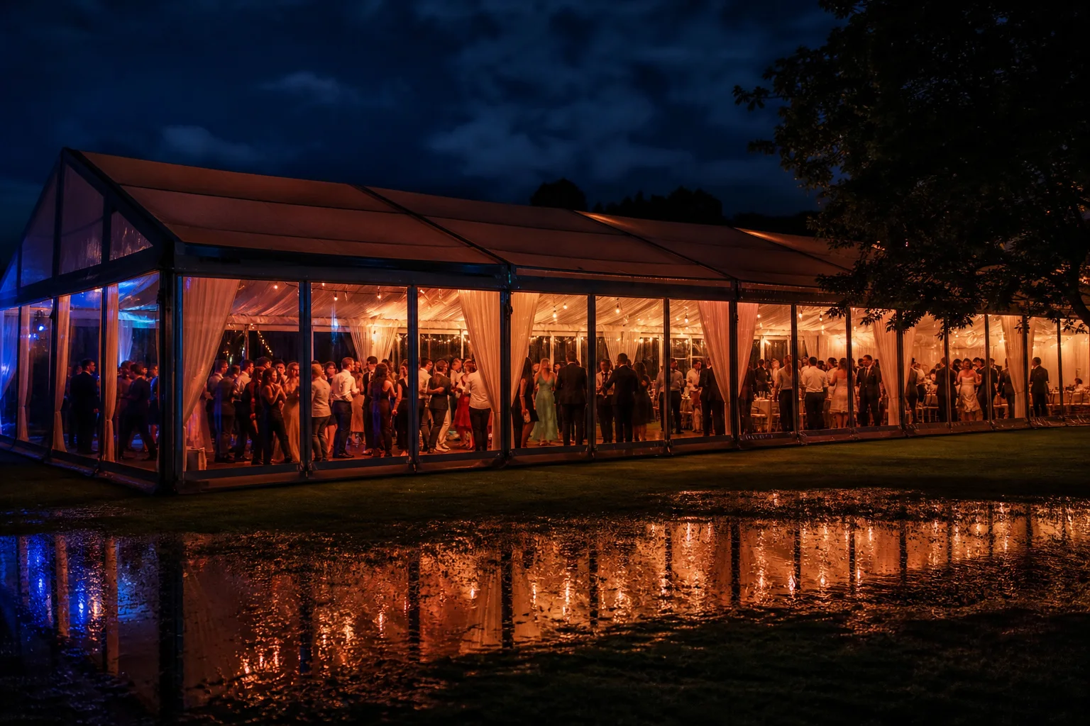 Hale namiotowe na event — namioty pagodowe, w Ełku